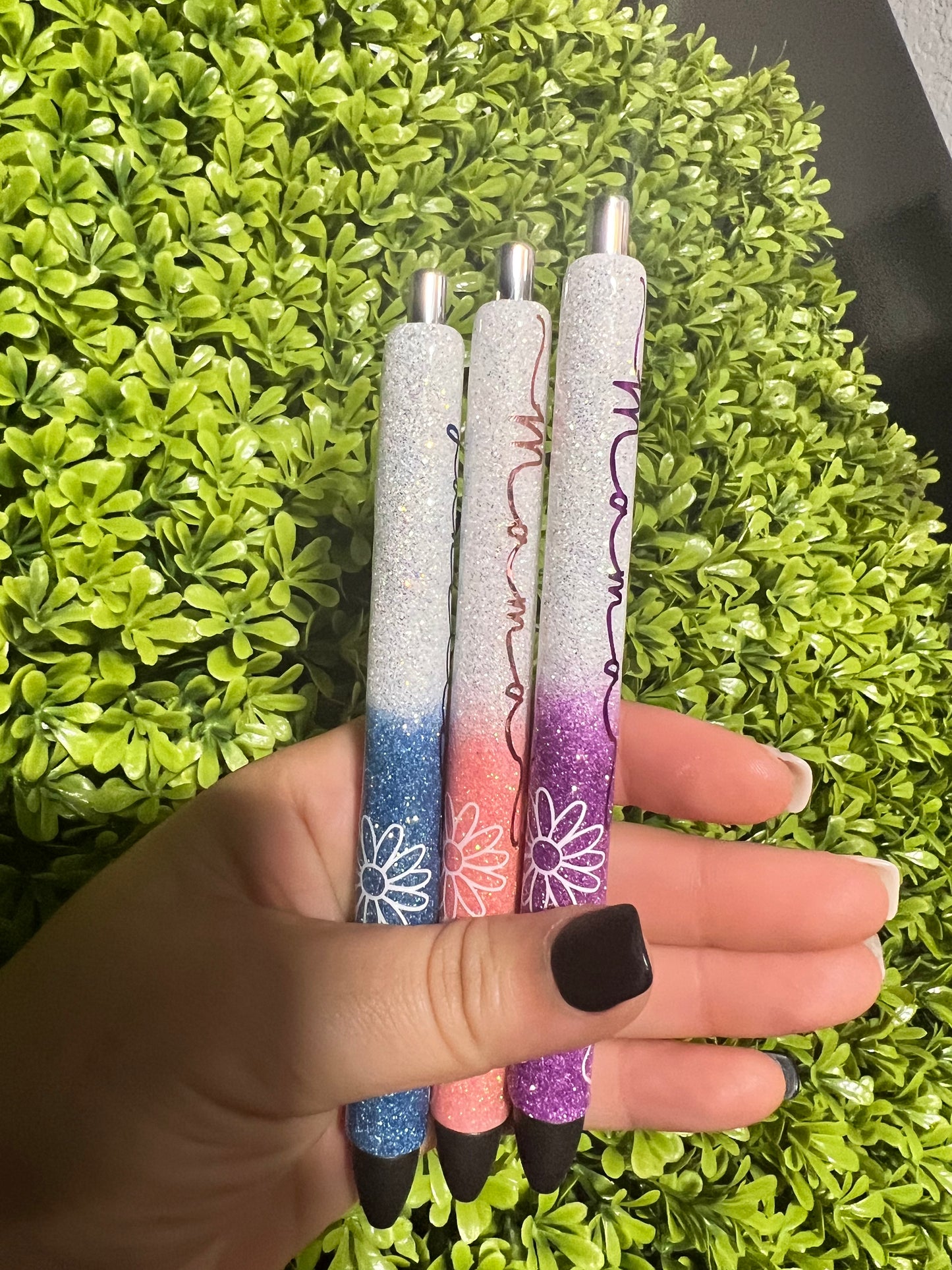 Flower pen