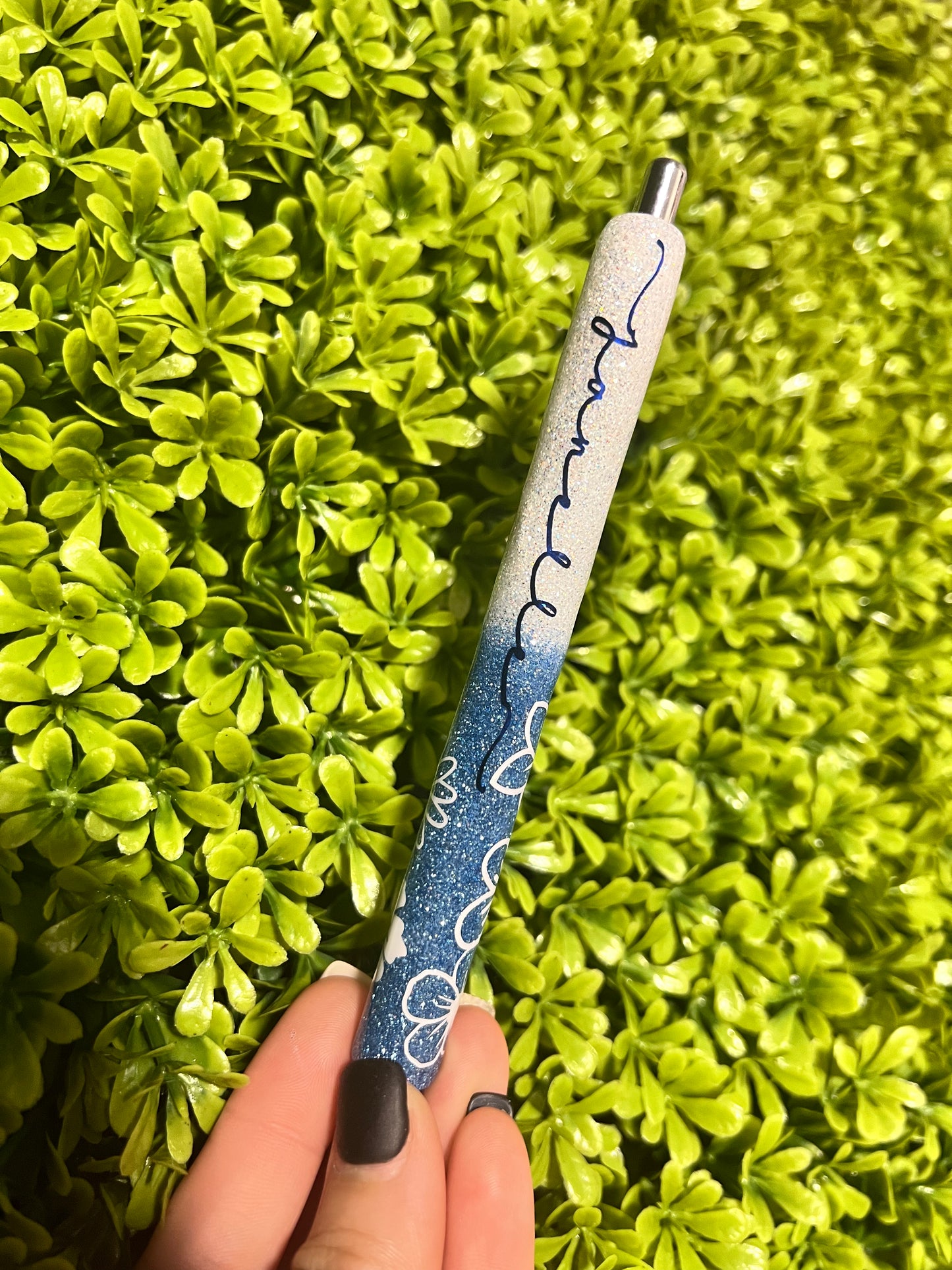 Flower pen